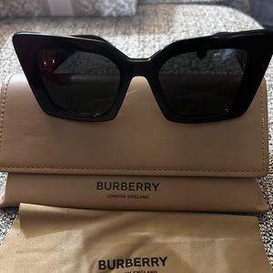 Burberry black sunglasses *new*